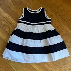 Gap navy blue and white dress with diaper cover